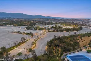 1126 White Knoll Dr, Los Angeles, CA 90012 - Photo 35