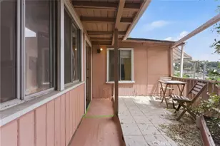 3901 De Longpre Ave, Los Angeles, CA 90027 - Photo 11
