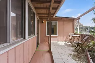 3901 De Longpre Ave, Los Angeles, CA 90027 - Photo 15
