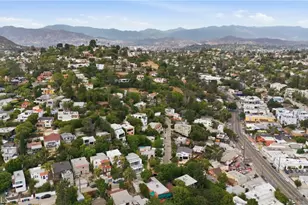 3901 De Longpre Ave, Los Angeles, CA 90027 - Photo 27