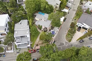 3901 De Longpre Ave, Los Angeles, CA 90027 - Photo 37