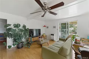 3901 De Longpre Ave, Los Angeles, CA 90027 - Photo 9