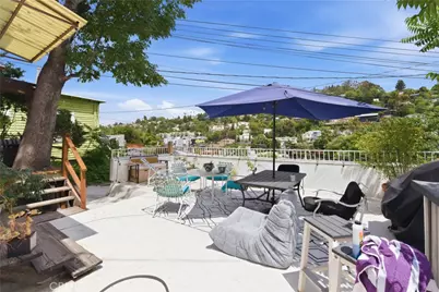 3901 De Longpre Avenue, Los Angeles, CA 90027 - Photo 5