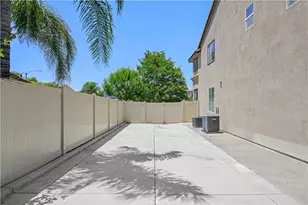 29382 Taos Cir, Murrieta, CA 92563 - Photo 9