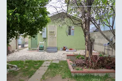 212 N Azusa, Azusa, CA 91702 - Photo 13