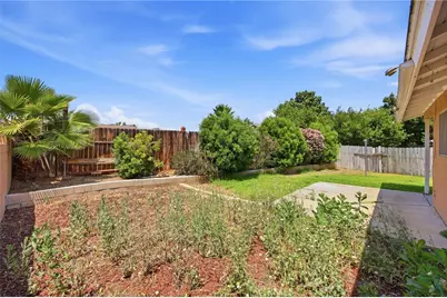 8231 Carnation Court, Riverside, CA 92503 - Photo 51