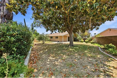 8231 Carnation Court, Riverside, CA 92503 - Photo 41