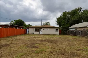4949 E San Carlos, Rancho Dominguez, CA 90221 - Photo 15