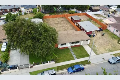 4949 E San Carlos, Rancho Dominguez, CA 90221 - Photo 21