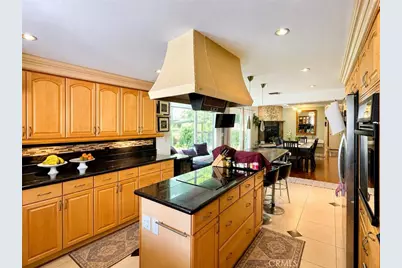 1450 W Wedgewood Drive, Anaheim, CA 92801 - Photo 7