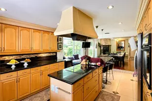 1450 W Wedgewood Dr, Anaheim, CA 92801 - Photo 7