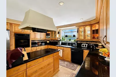 1450 W Wedgewood Drive, Anaheim, CA 92801 - Photo 9