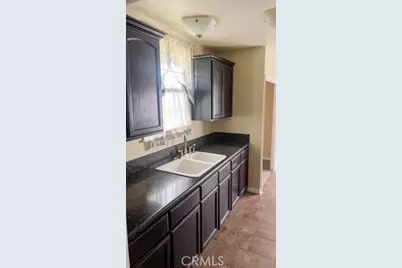 2011 Armour, Pomona, CA 91768 - Photo 5