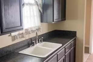 2011 Armour, Pomona, CA 91768 - Photo 5