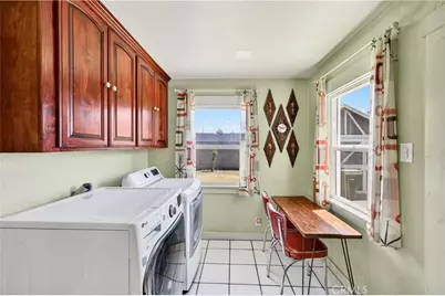 156 E 70th, Los Angeles, CA 90003 - Photo 29
