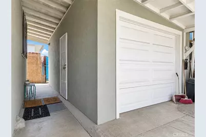 4742 Eagle, Los Angeles, CA 90022 - Photo 13