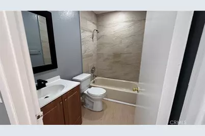 9054 Willis Avenue #21, Panorama City, CA 91402 - Photo 5