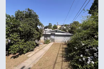 1237 N Evergreen, Los Angeles, CA 90033 - Photo 19
