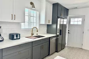 3460 W 71st, Los Angeles, CA 90043 - Photo 9