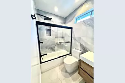 3460 W 71st, Los Angeles, CA 90043 - Photo 3