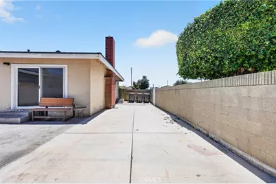 1633 E Clarion, Carson, CA 90745 - Photo 29