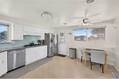 1633 E Clarion, Carson, CA 90745 - Photo 11