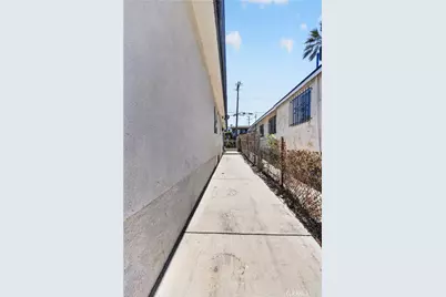1031 N Fickett, Los Angeles, CA 90033 - Photo 49