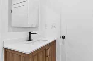 1031 N Fickett, Los Angeles, CA 90033 - Photo 21