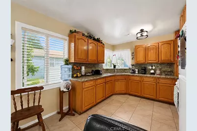 8617 Ivy Street, Los Angeles, CA 90002 - Photo 7