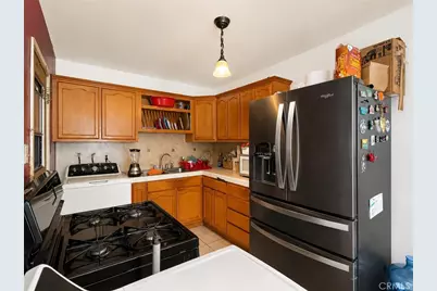 8617 Ivy Street, Los Angeles, CA 90002 - Photo 19