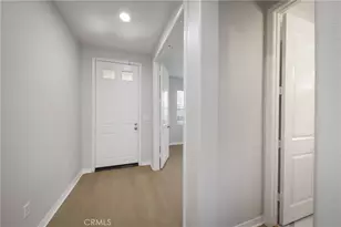 5702 Segovia Way, Bakersfield, CA 93306 - Photo 5