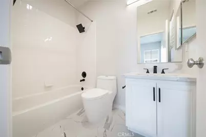 5702 Segovia Way, Bakersfield, CA 93306 - Photo 27