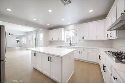 5702 Segovia Way, Bakersfield, CA 93306 - Photo 37