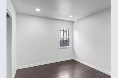 738 E 97th Street, Los Angeles, CA 90002 - Photo 13