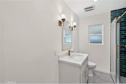 2106 W 94th, Los Angeles, CA 90047 - Photo 23