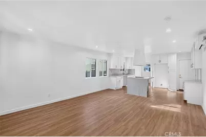 2106 W 94th, Los Angeles, CA 90047 - Photo 11