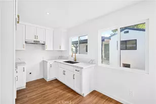 2106 W 94th Pl, Los Angeles, CA 90047 - Photo 35