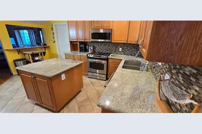14007 Mayport, Norwalk, CA 90650 - Photo 9
