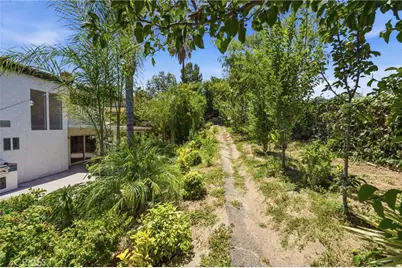 1453 Timberlane, Riverside, CA 92506 - Photo 39