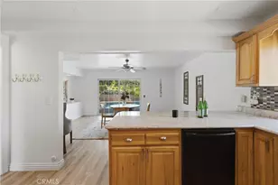 1453 Timberlane, Riverside, CA 92506 - Photo 11