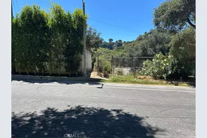 2451 Nalin Dr, Los Angeles, CA 90077 - Photo 3