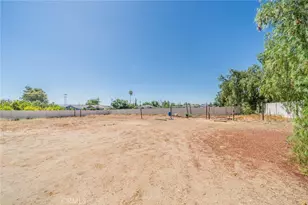 22735 Markham St, Perris, CA 92570 - Photo 39