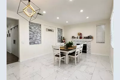 13772 Summer Wind Street, Victorville, CA 92394 - Photo 9