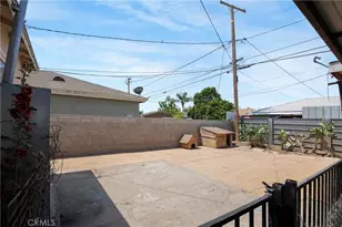 2011 N Grape, Compton, CA 90222 - Photo 31