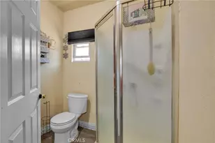 2011 N Grape, Compton, CA 90222 - Photo 25