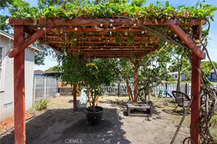2011 N Grape, Compton, CA 90222 - Photo 39
