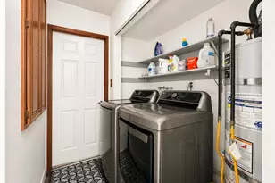 543 W Stocker St, Glendale, CA 91202 - Photo 15
