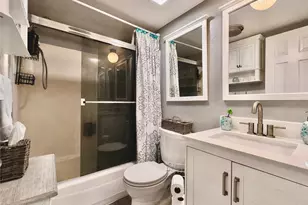 543 W Stocker St, Glendale, CA 91202 - Photo 17