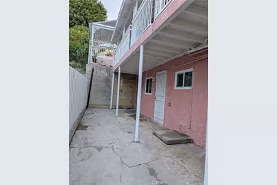 1074 N Bonnie Beach Place, Los Angeles, CA 90063 - Photo 47