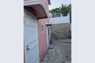 1074 N Bonnie Beach Place, Los Angeles, CA 90063 - Photo 47
